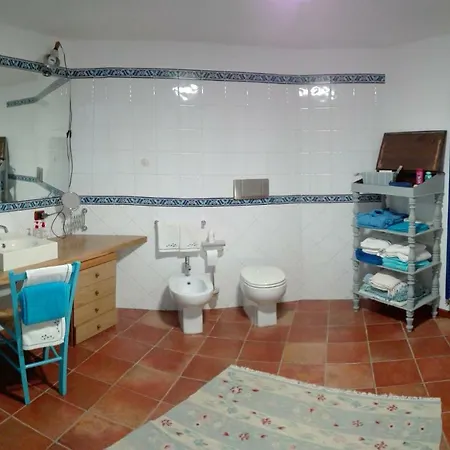 La Forma Dell'acqua לינה וארוחת בוקר Su Forti
